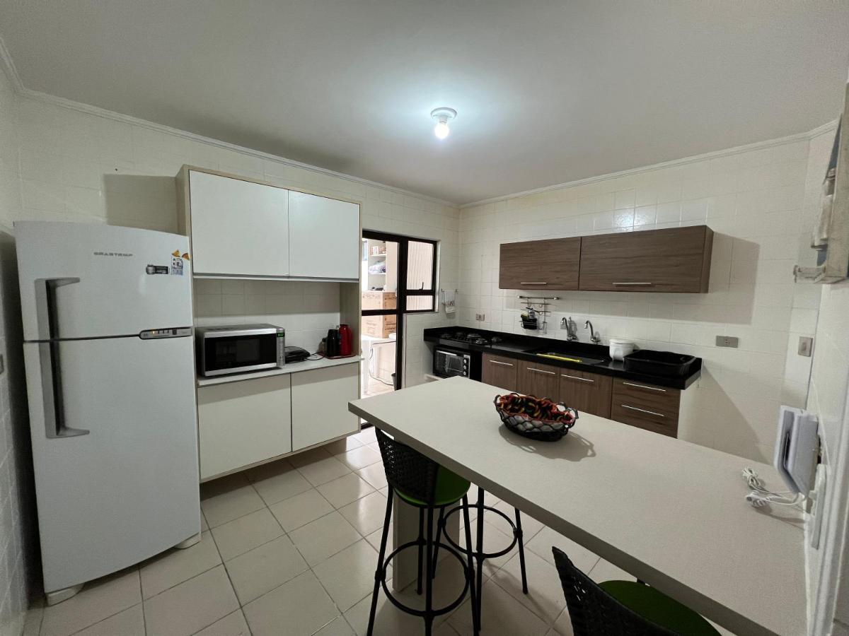 Aek Locacoes Apartment เปรูอิบี ภายนอก รูปภาพ