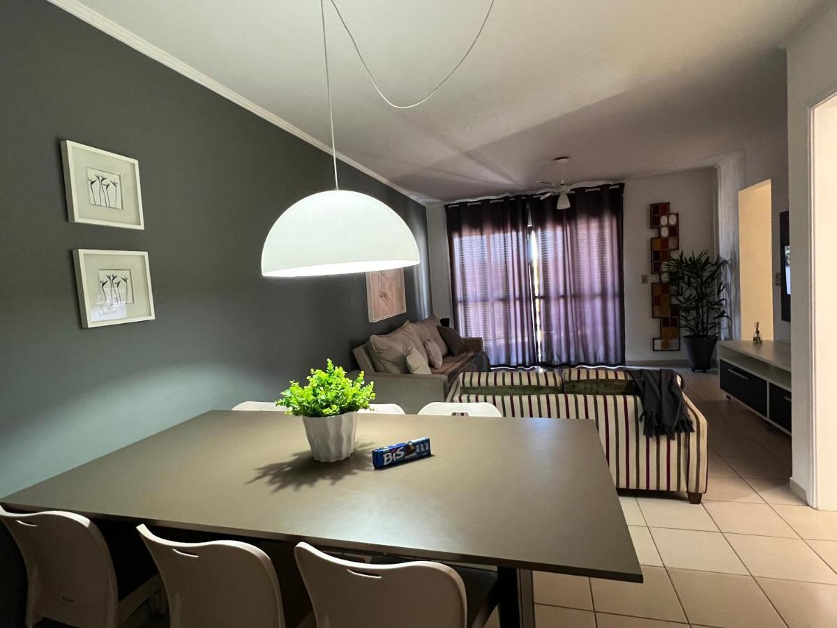 Aek Locacoes Apartment เปรูอิบี ภายนอก รูปภาพ